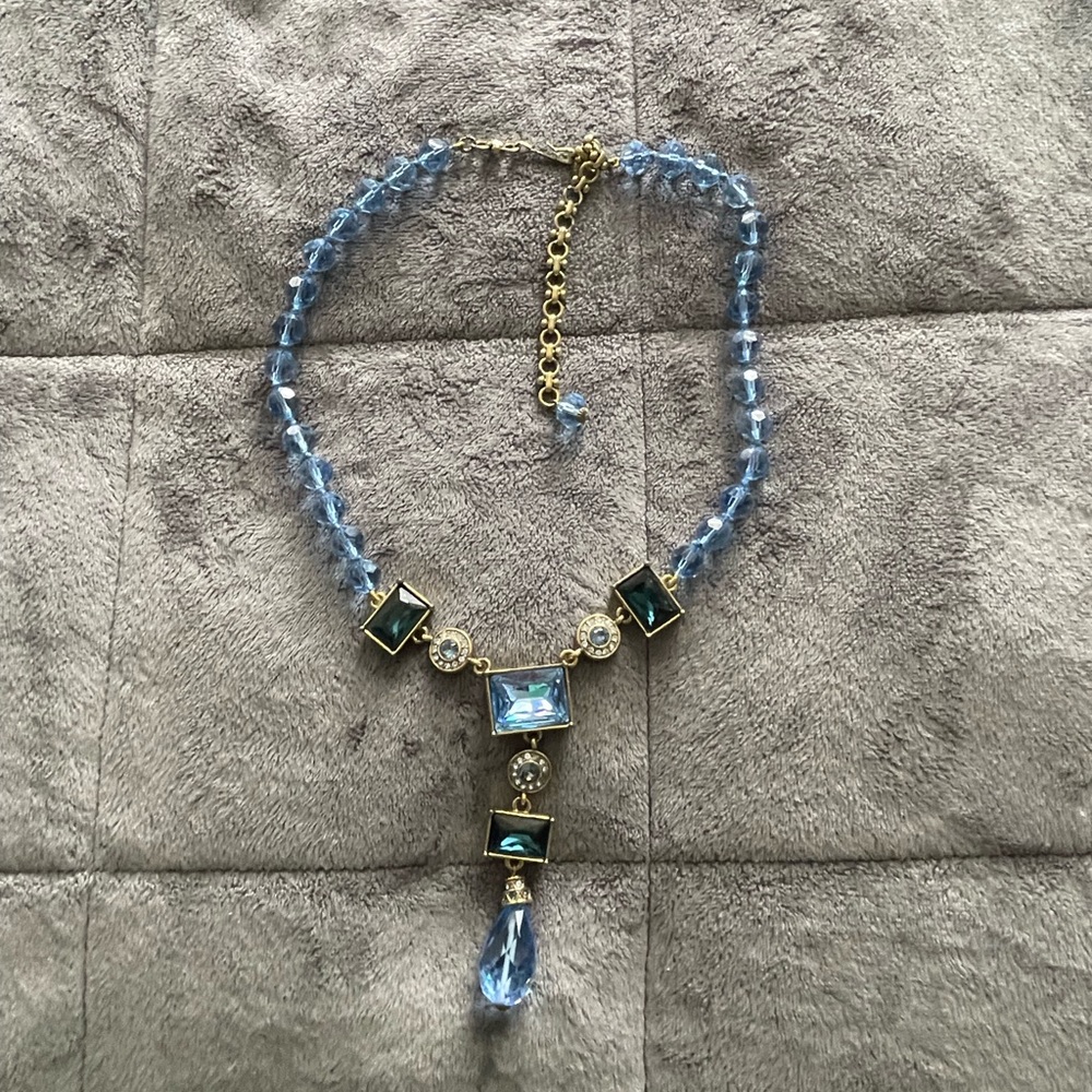 HEIDI DAUS blue crystal statement necklace